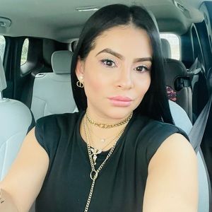 Meet your Posher, Dianna